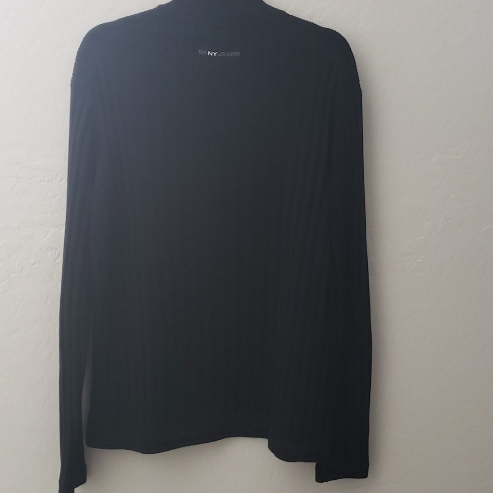 Sweater - Picture 3 of 4